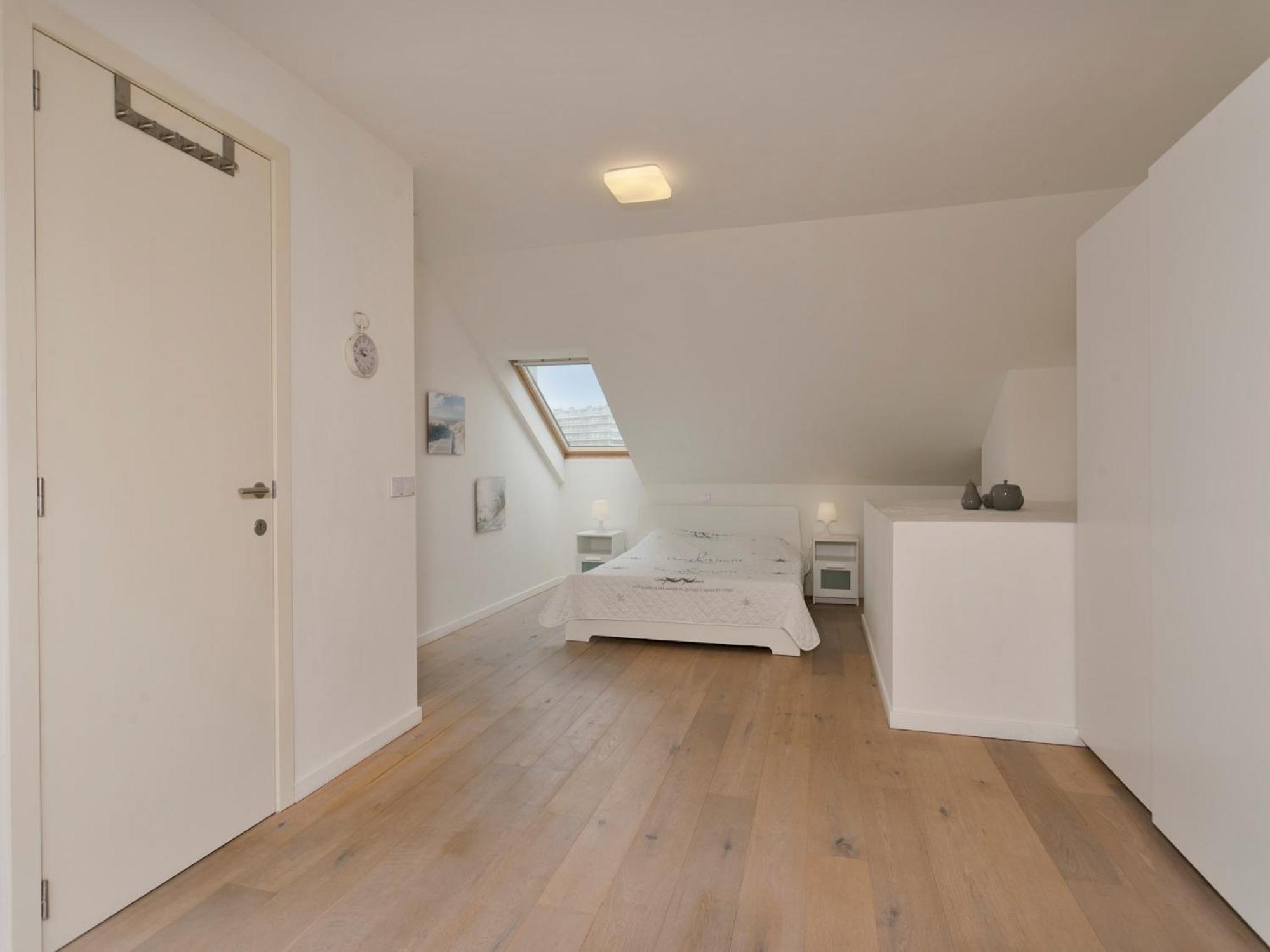 Frederic In Appartement *
